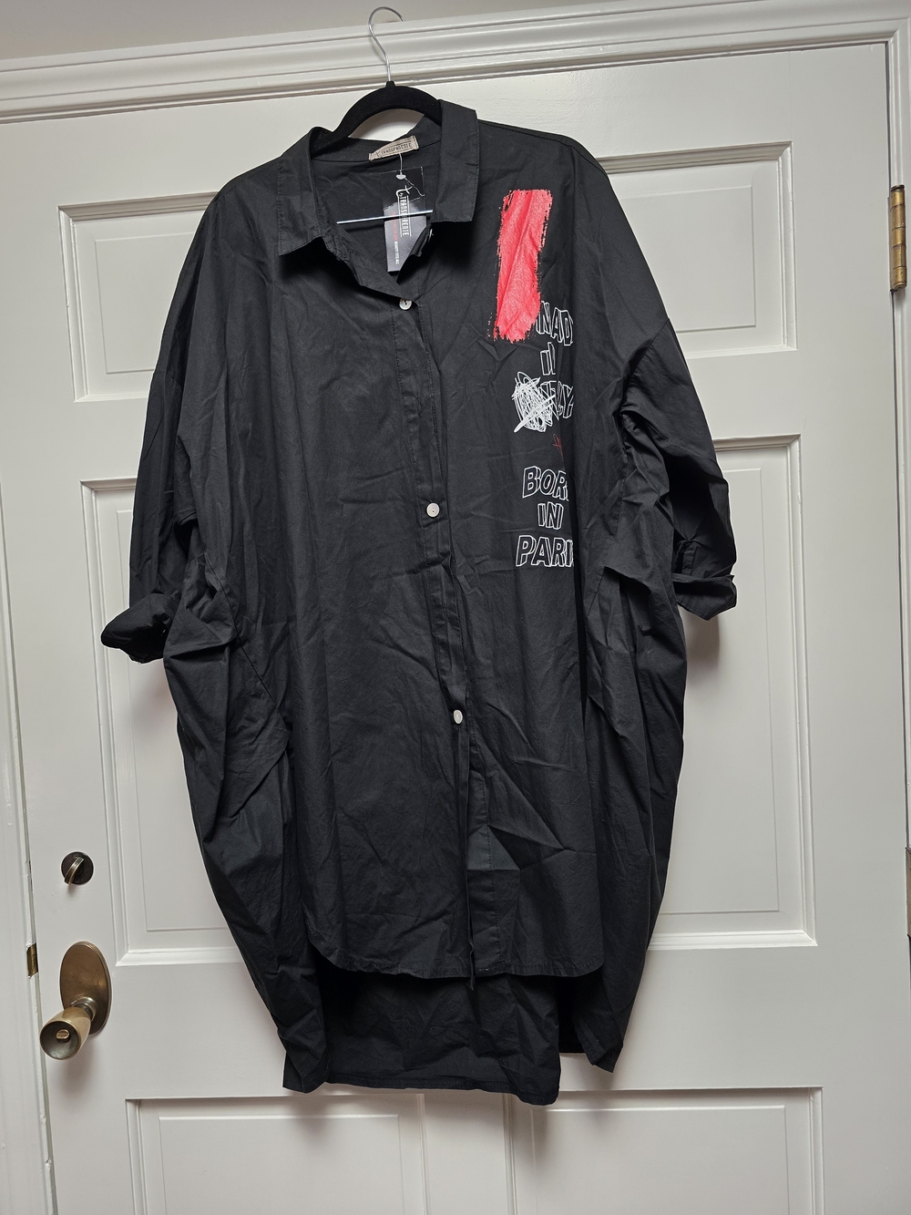 Transparente Black Button-Up Shirt with Red Tag Detail